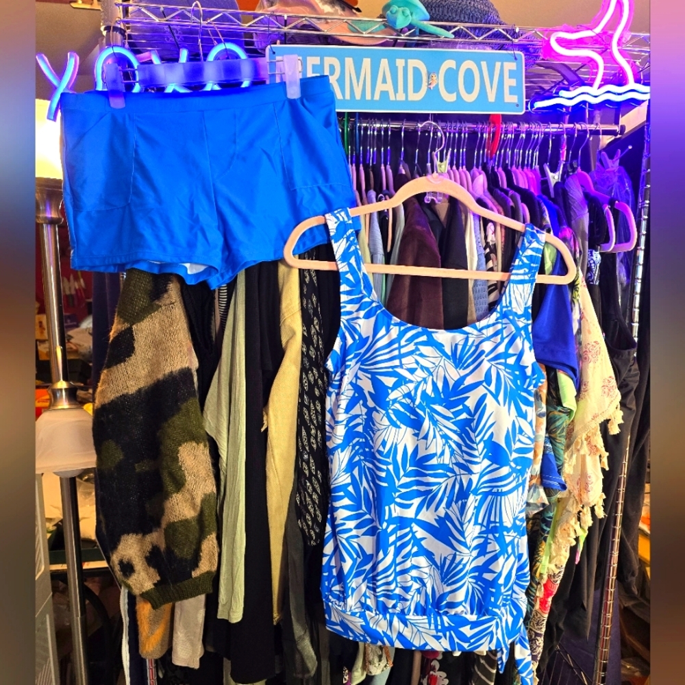 XL/1X 🧜NWOT Blue/Wht Palm Print 2 Pc Tankini Swimsuit Boy Shorts TOP:21-23"Ptp